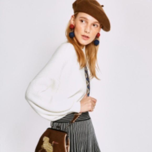 Knit Swing Sweater in White - Picture 4 of 4